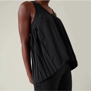 Athleta Black Spring Forward Pleated Back Tank Top Size Small
